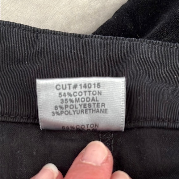 J BRAND Natasha Sky High Skinny Black Velvet Pants, Size 30/31 - Picture 9 of 11